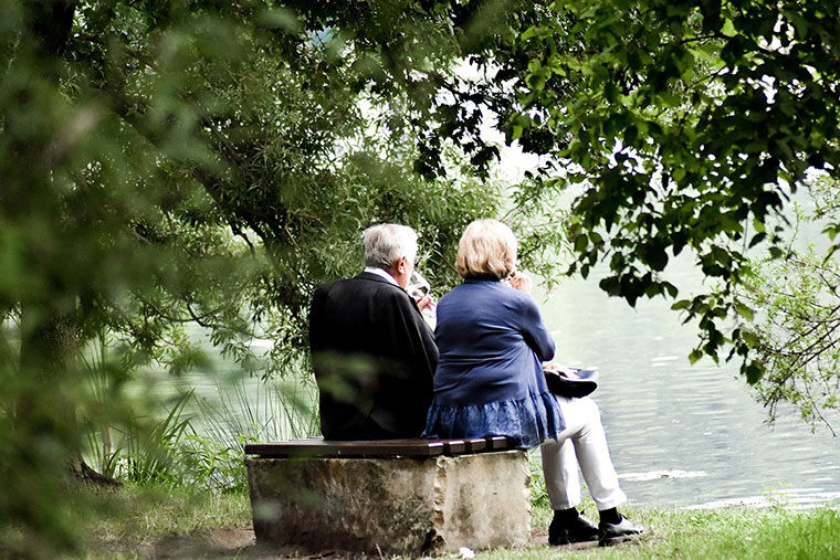 couple sitting on a bench